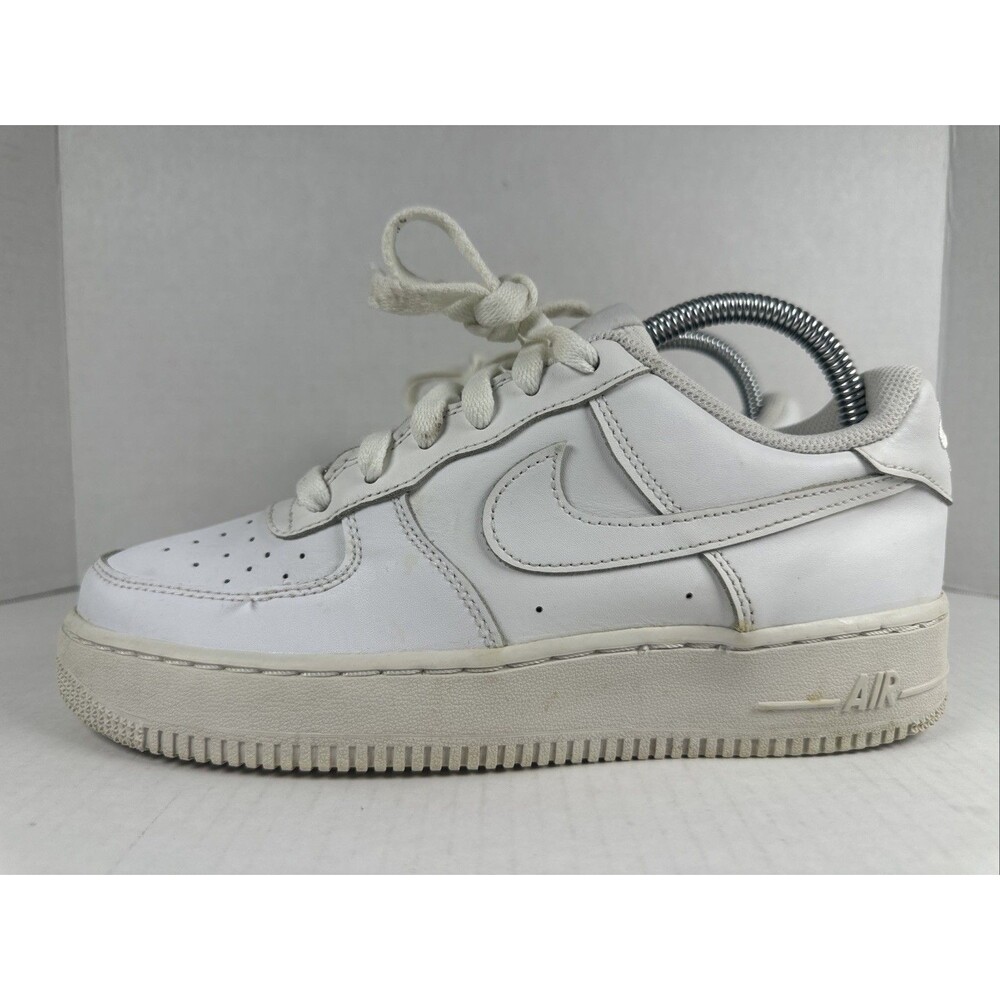 Nike Air Force 1 AF1 Low Triple White Sneakers Shoes Size 6.5 Y
